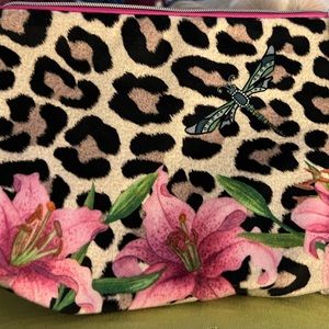 2 Estée Lauder+3 Lancôme Cosmetic Bags, Large, Zippered, stickers, 4 new, 1 used